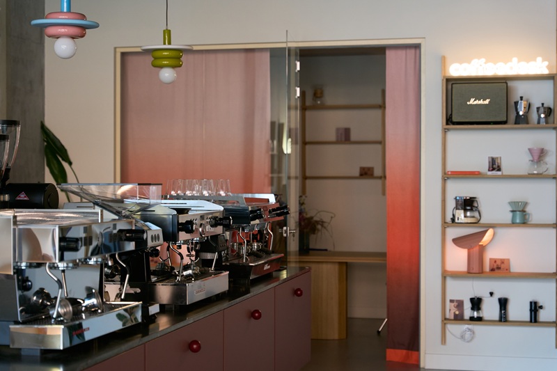 Biznesowy showroom BELIF x Coffeedesk już otwarty!